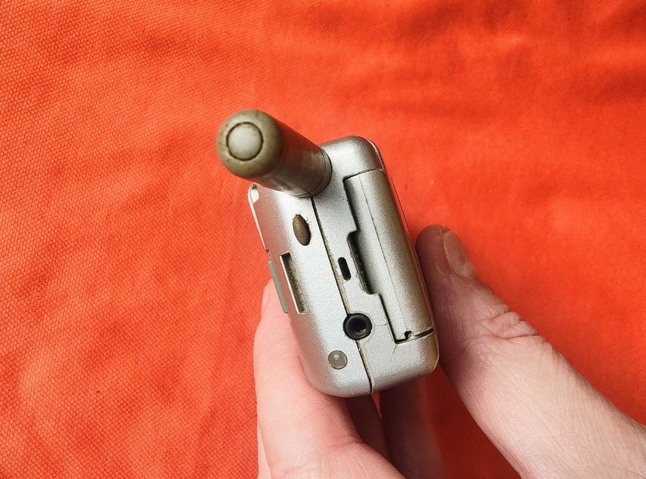 Motorola v50  ( decodat)