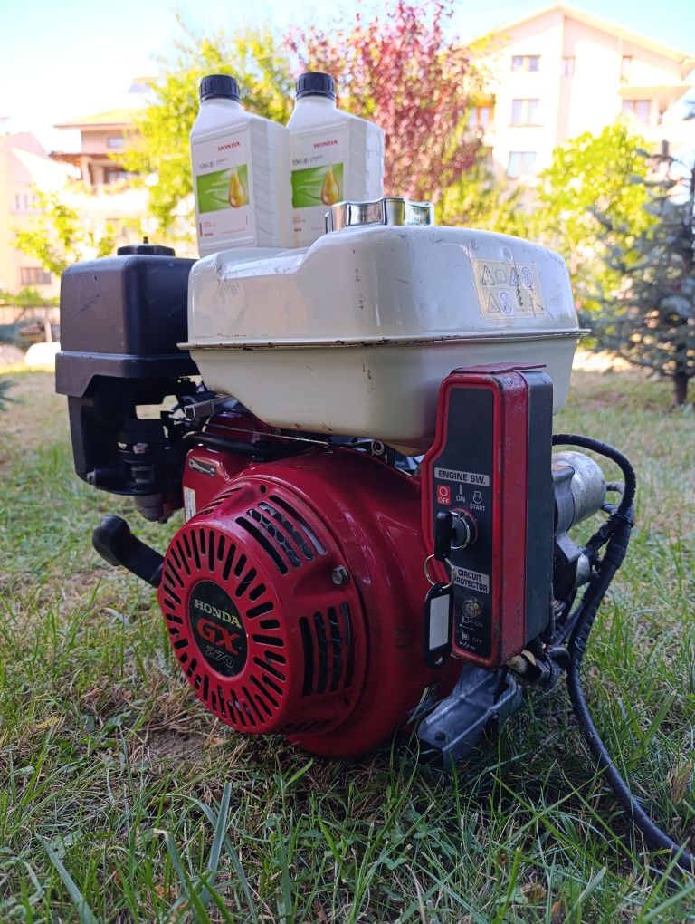 Четиритактов двигател HONDA GX 270