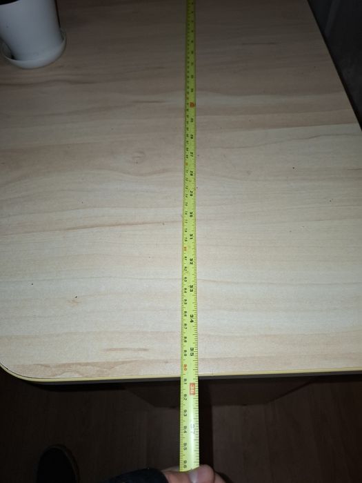 Vând birou în stare buna