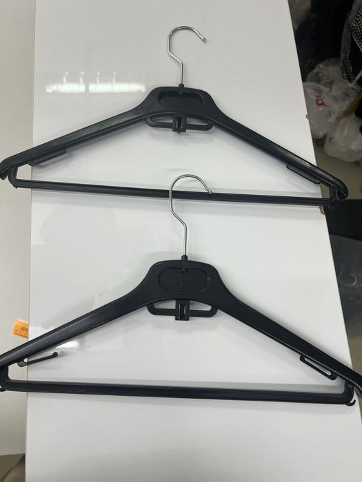 Продаются плечики, вешала