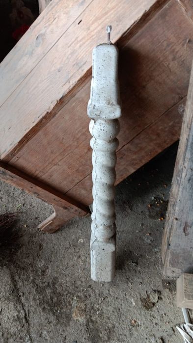 Stâlpisori ciment(popicari)