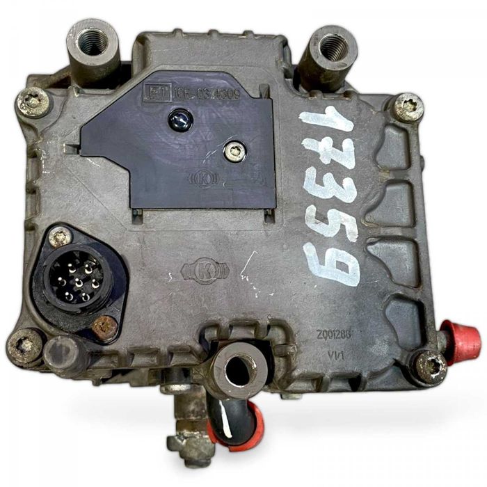 Uscator de Aer KNORR-BREMSE VOLVO FL,FE 2015 -Piese de schimb VOLVO