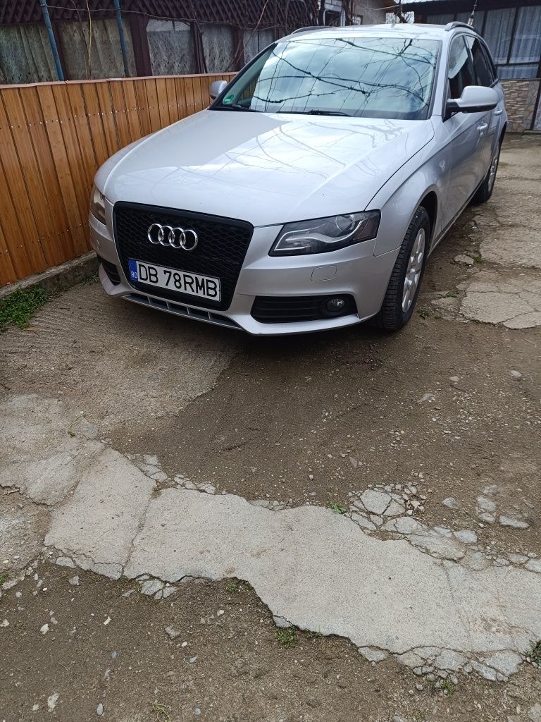 Audi A4 B8 S linie 2010