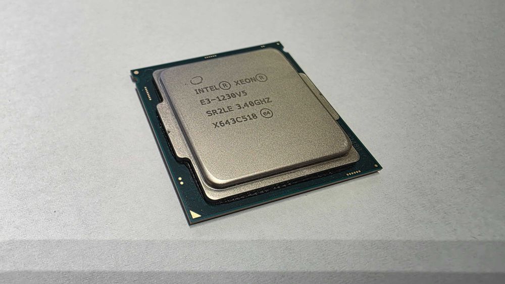 Procesor Intel Xeon E3-1230 v5