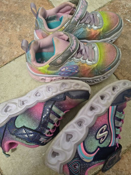 Роклички Елза и Анна, Калинката и котарака и др.