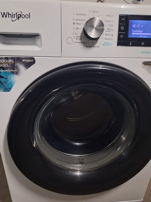 Mașina spălat Whirlpool 9 kg arată și functioneaza f bine