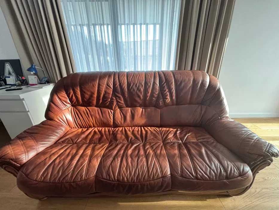 Set canapea si doua fotolii 3 - 1 - 1 Lemn Masiv si Piele Naturala
