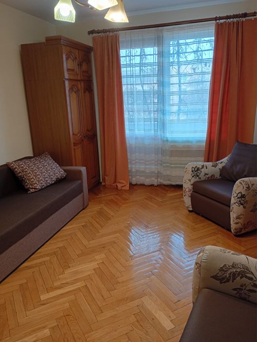 Apt 2 camere , mobilat , copertina pt masina