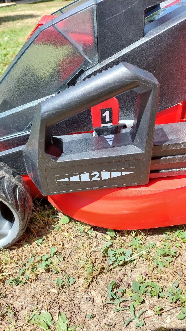 Акумулаторна Косачка EINHELL GE-CM 36Li