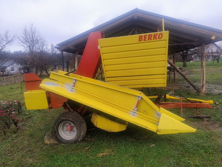 Vand culegătoare porumb Berko.
