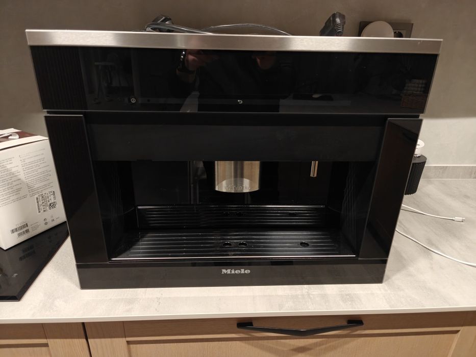 Miele CVA 6800 кафе машина автомат за вграждане