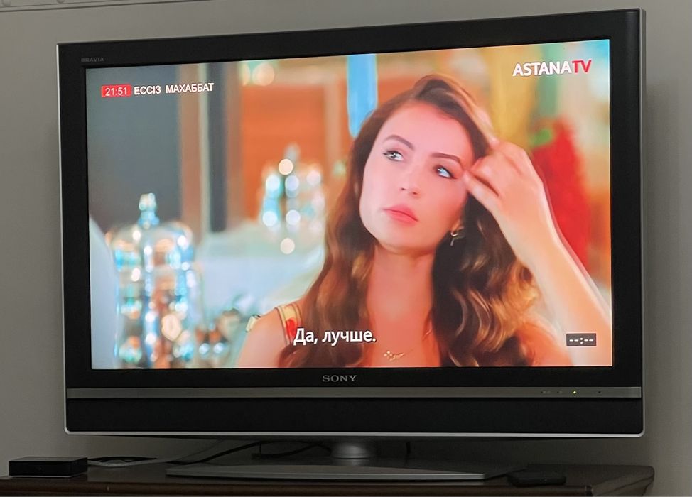 Телевизор soni. В хорошем состоянии