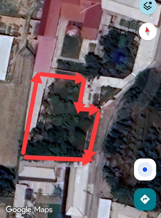 Yer sotiladi  ohangaron shahrida