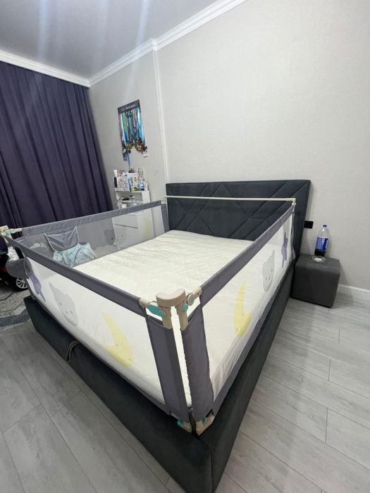 Кровать двуспальная