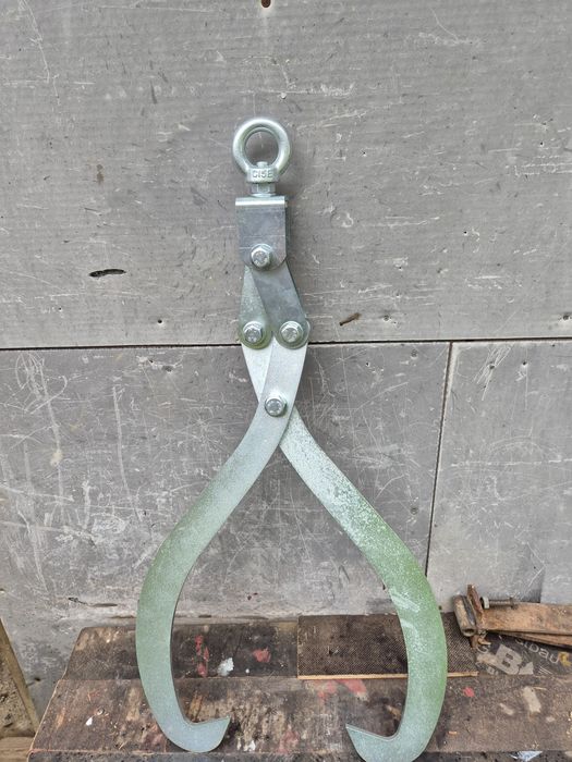 Vând clește pt bușteni