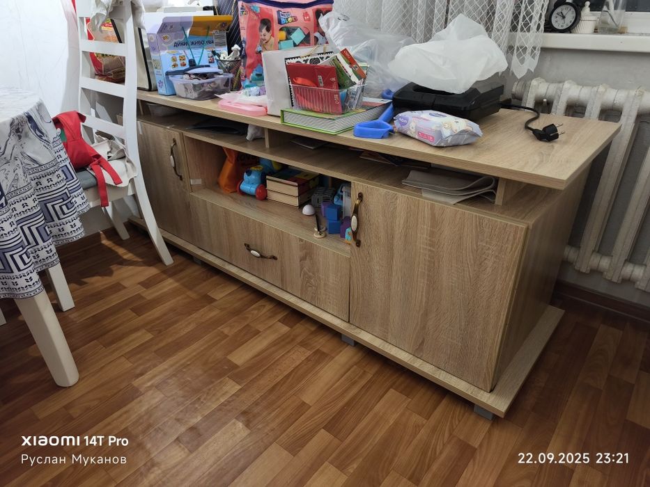 Продам тумбочку б/у в отличном состоянии