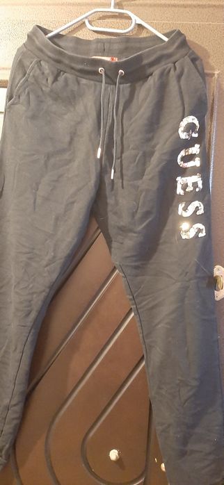 Спортно долнище Guess