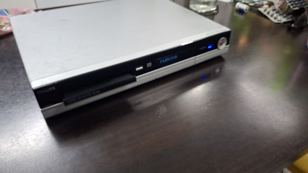 DVDR 3440H cu DVD recorder si HDD in stare perfecta de funcționare cu
