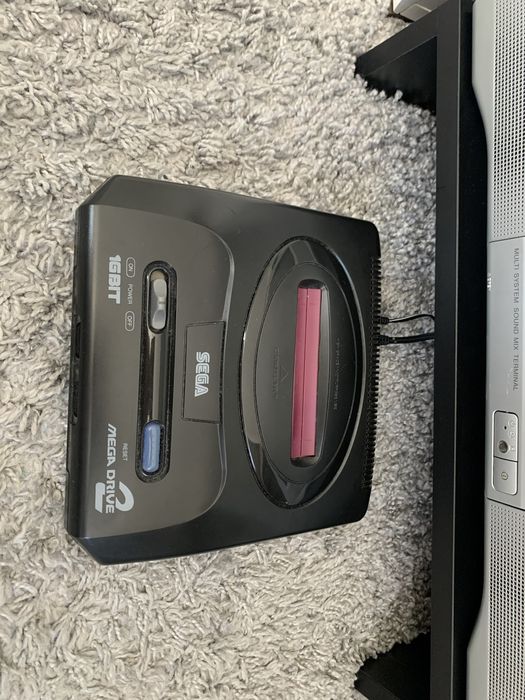 Sega Mega Drive 2 из 90-ых