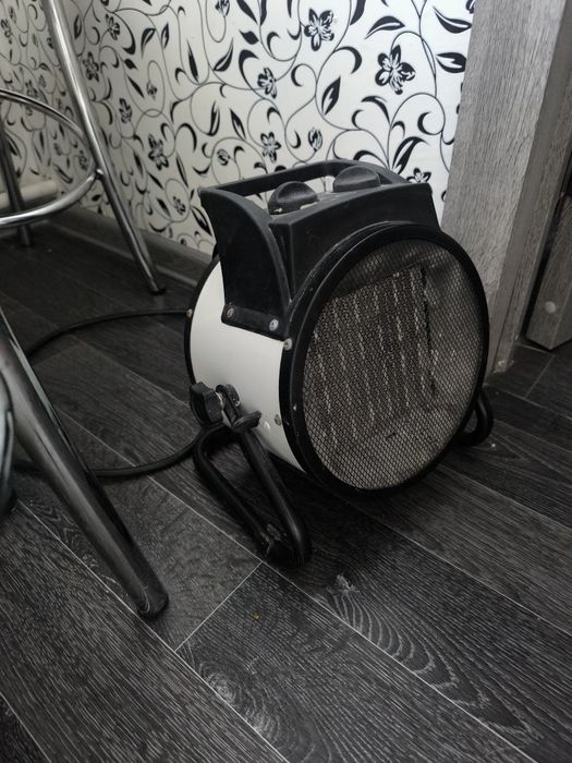 Срочно ! Продам обогреватель