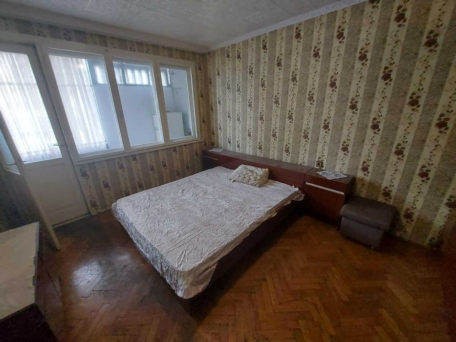 Двустаен апартамент, Под наем, Пазара