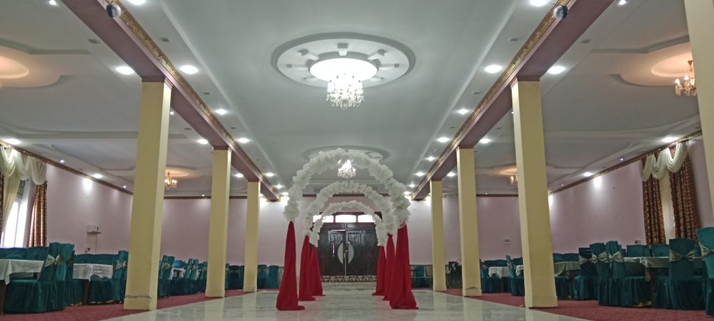Jizzax v Zarbdor t Davr tuyxona kelishilgan narxda sotiladi