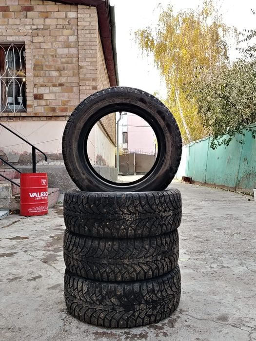 Продам шины зима