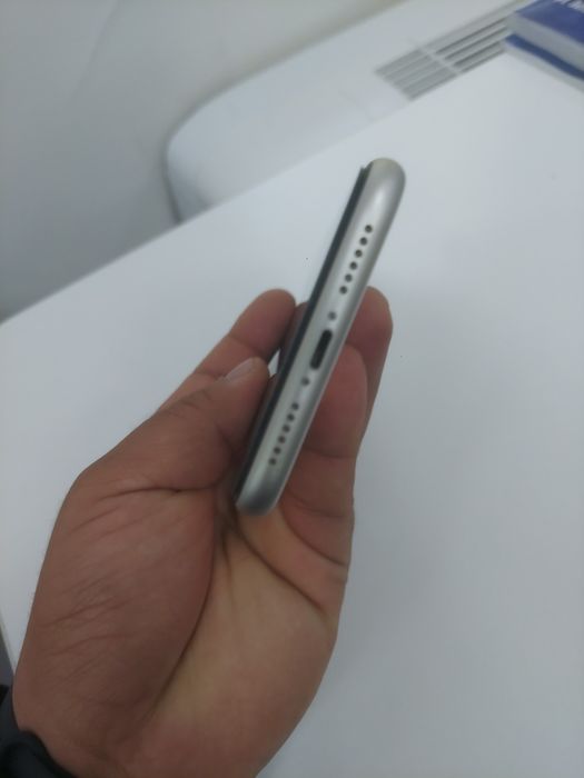 Iphone 11 64Gb AirPods 2 Pro Lighting Adapter 20W