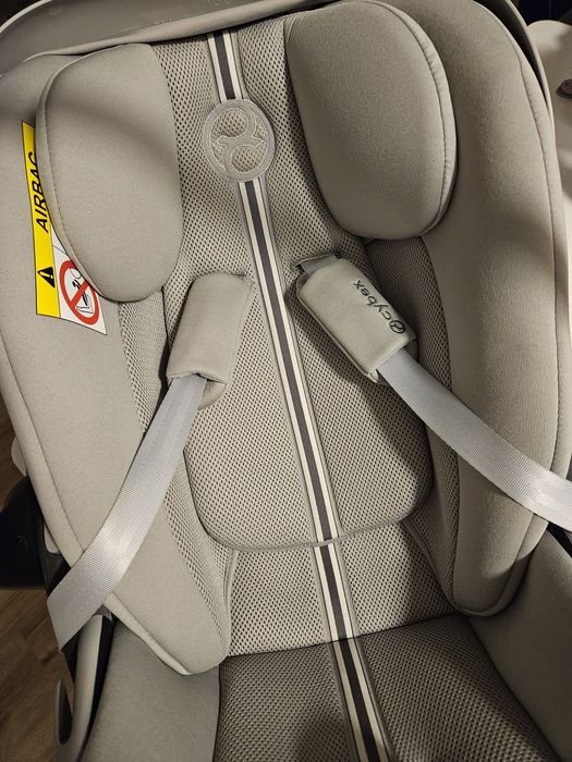 Scoică auto Cybex Cloud G+