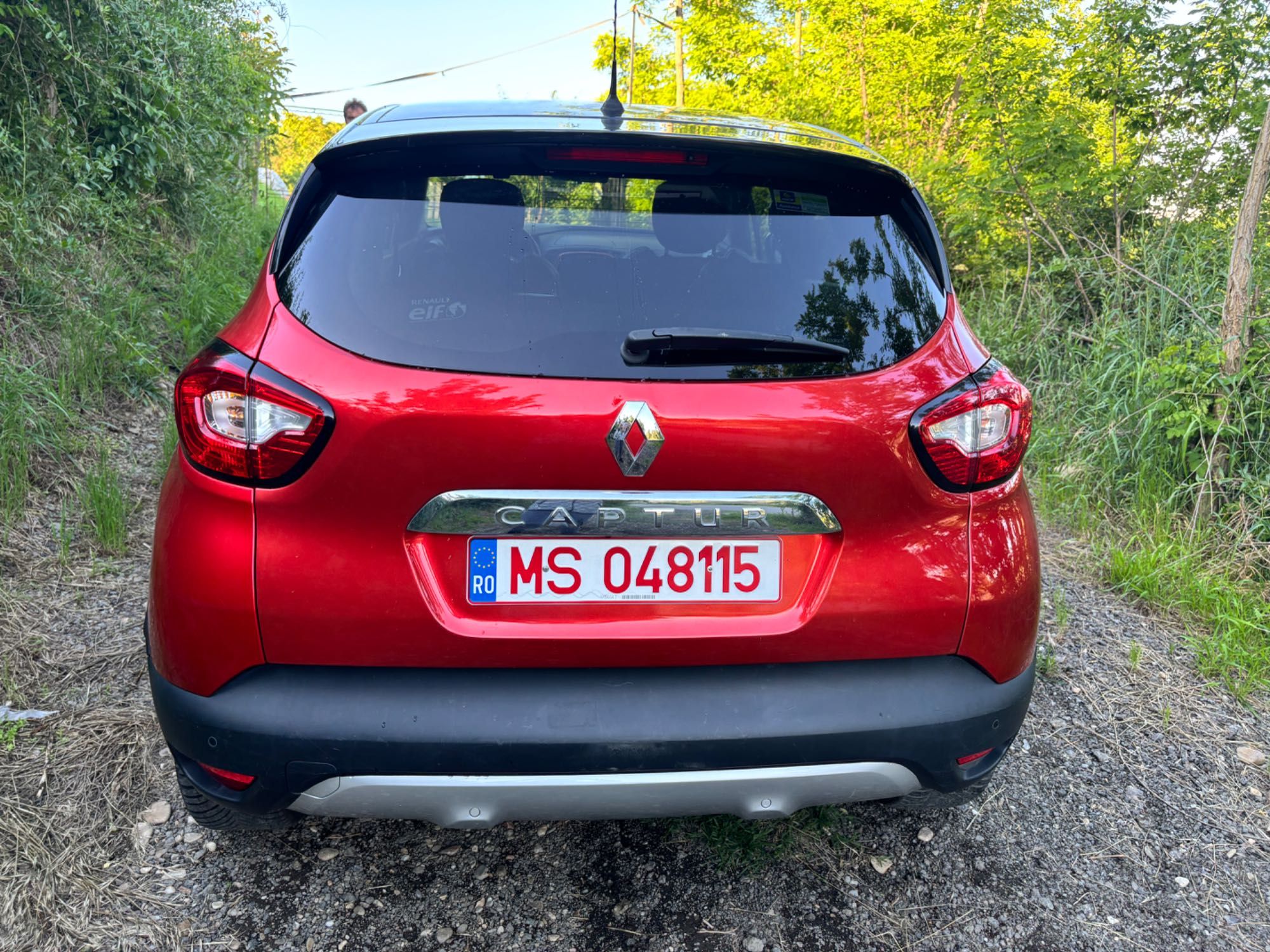 Renault Captur  Henly-Hensen