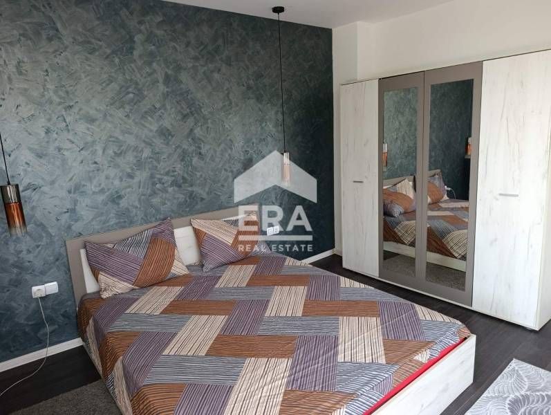 Двуетажна обзаведена къща в село Бенковски област Варна