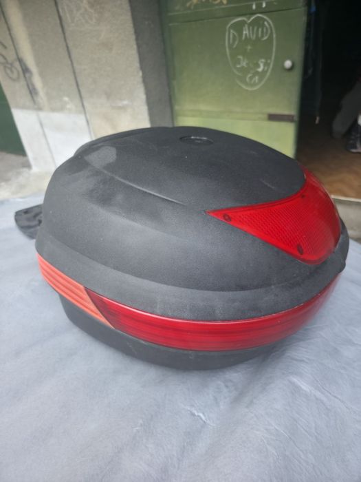 De vanzare topcase moto cutie scooter