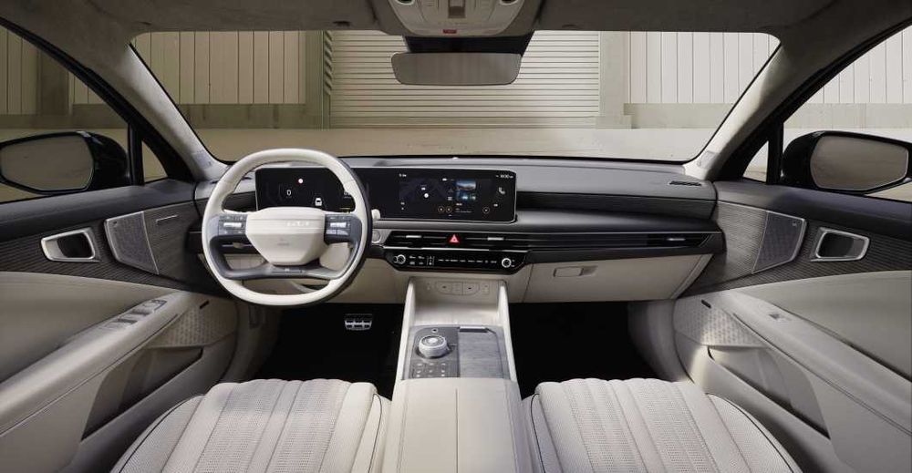 Янгиланган Kia K8