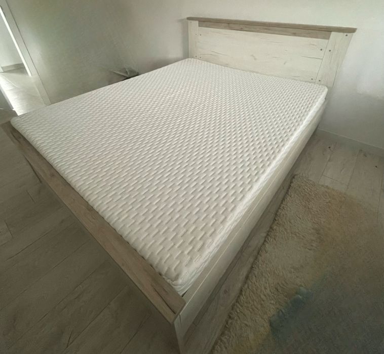 Vand 2 CADRE pat noi