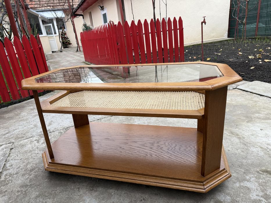 Masuta cafea pe roti