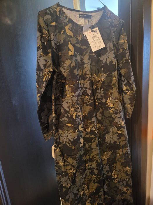 Рокля Mohito чисто нова