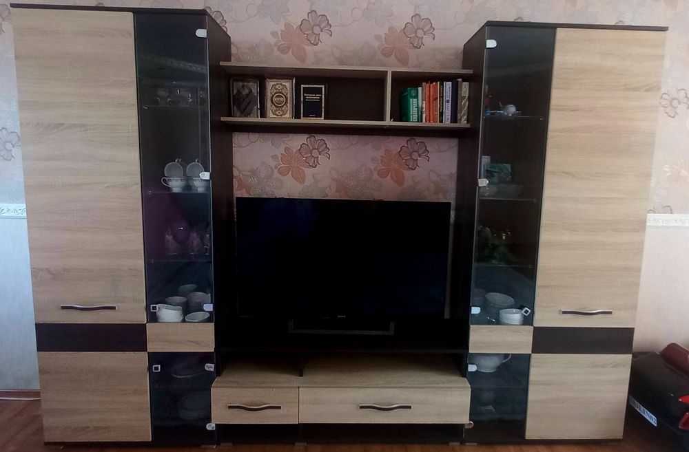 Продам шкаф горка