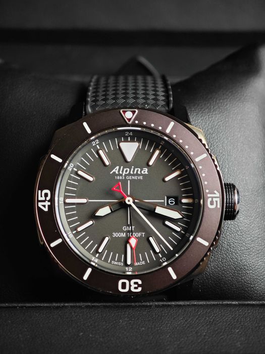 БАРТЕР Alpina Seastrong Diver GMT