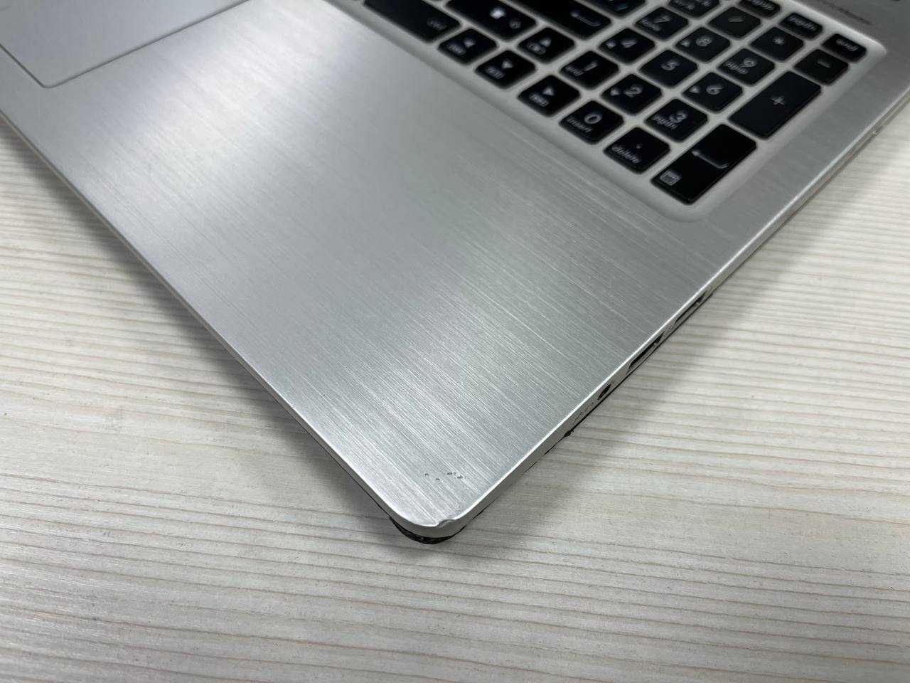 ASUS Core i3/ОЗУ 8/SSD 128/HDD 1Tb/Для офиса Шустрый