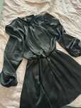 Rochie elegantă neagră din satin