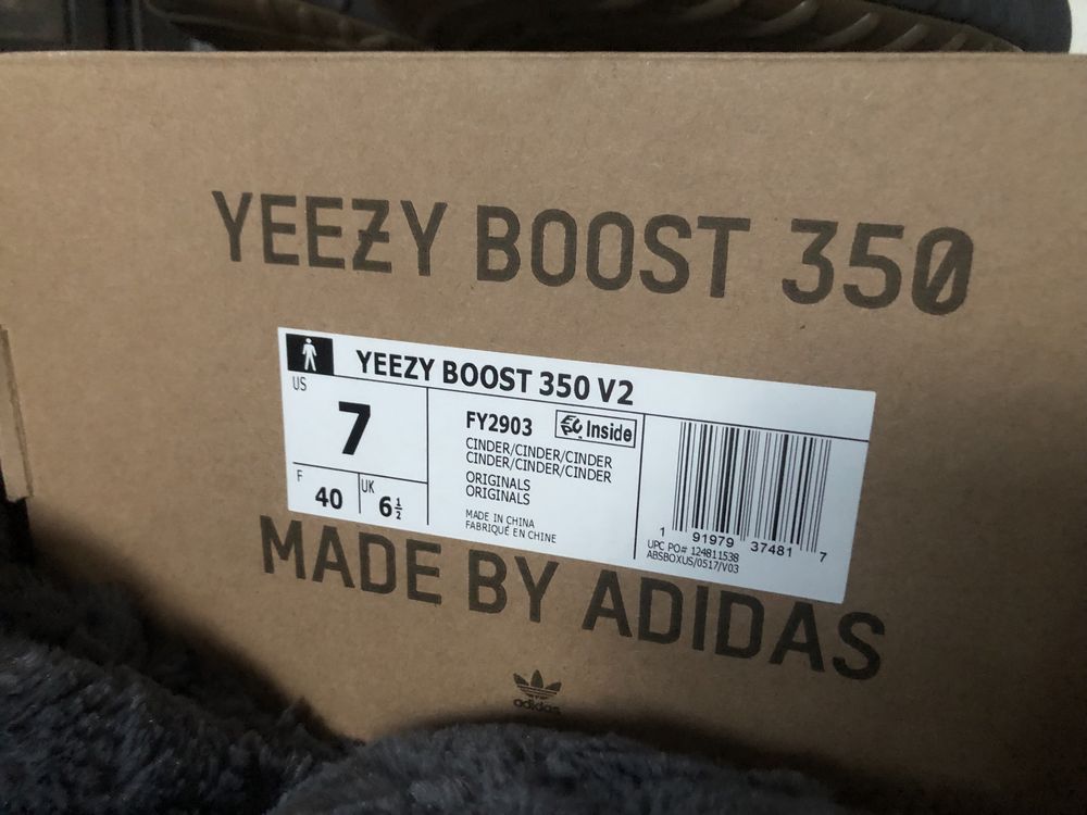 Adidas Yeezy Boost 350 V2 Cinder
