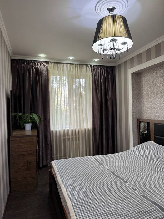 Квартира на Ц4-метро А.Кадырий 3/4/4 общ пл 70м  с обстановкой