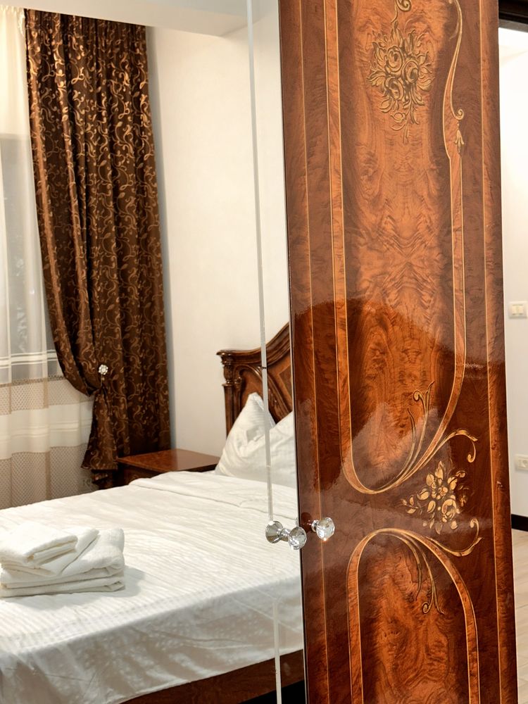 Inchiriez APARTAMENT -TECUCI  în regim hotelier curat, modern, utilat