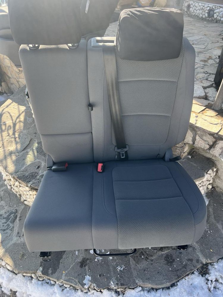 Седалки от VW GOLF PLUS