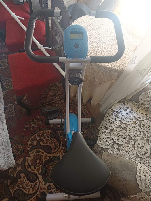 bicicletă fitness utilizat pentru exerciț