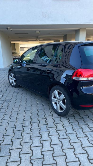 VAND GOLF 5000€ Negociabil - an 2010