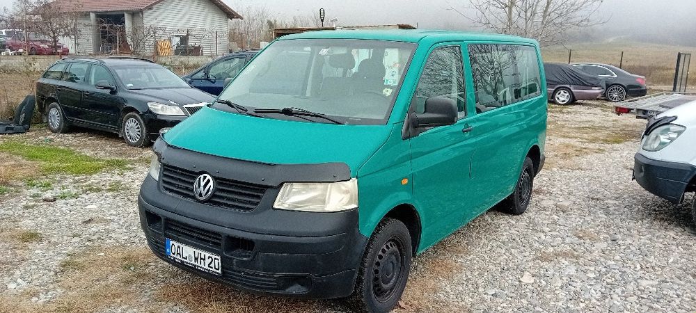 Volkswagen Transporter T5 1.9Tdi 8+1locuri / adus din Germania
