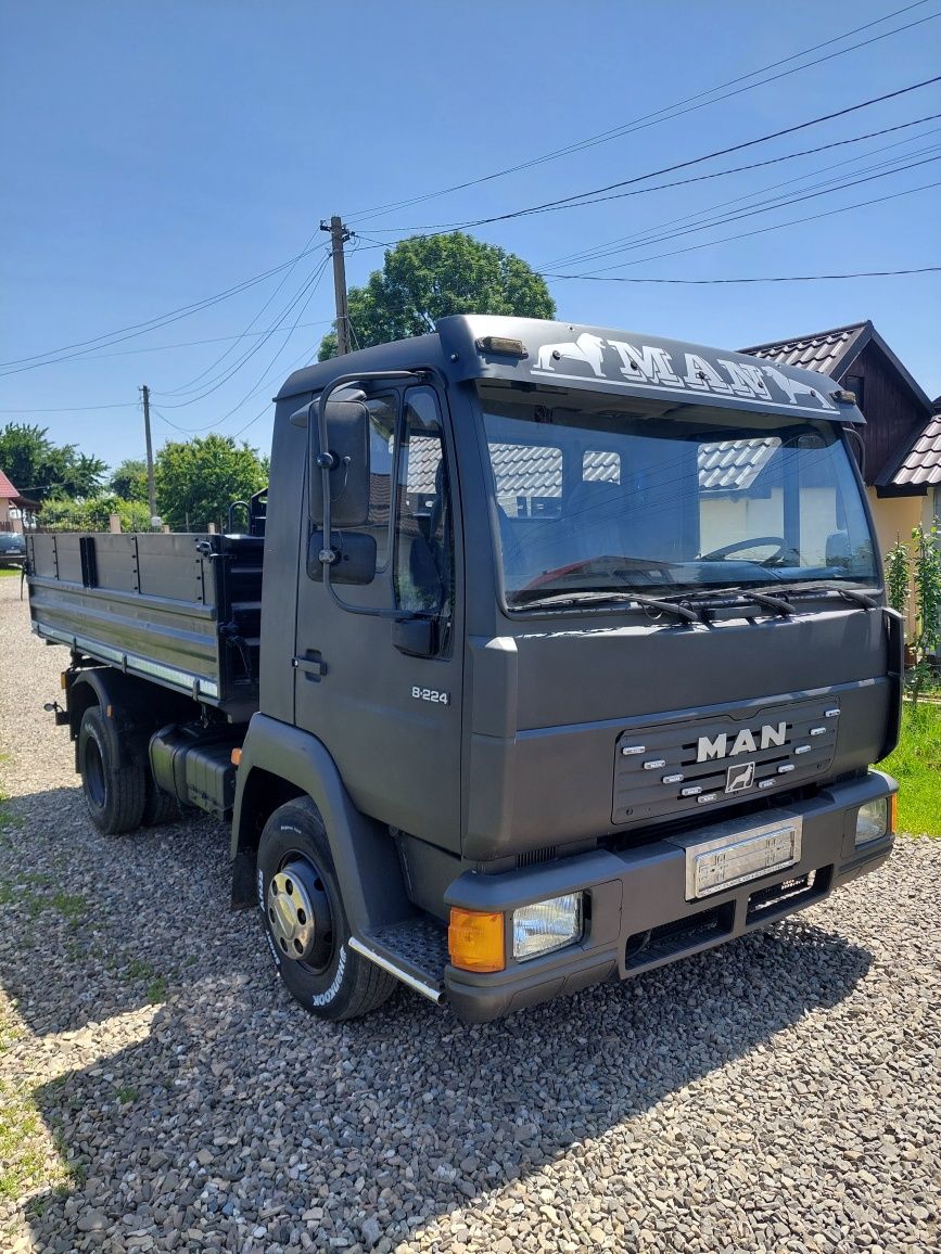 Vand man 8.224 basculabil