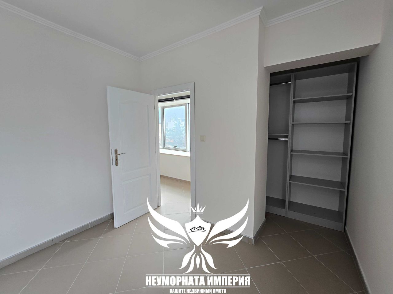 Дава се под наем Тристаен апартамент в Асеновград - 76 кв.м за 383 € - Снимка #19