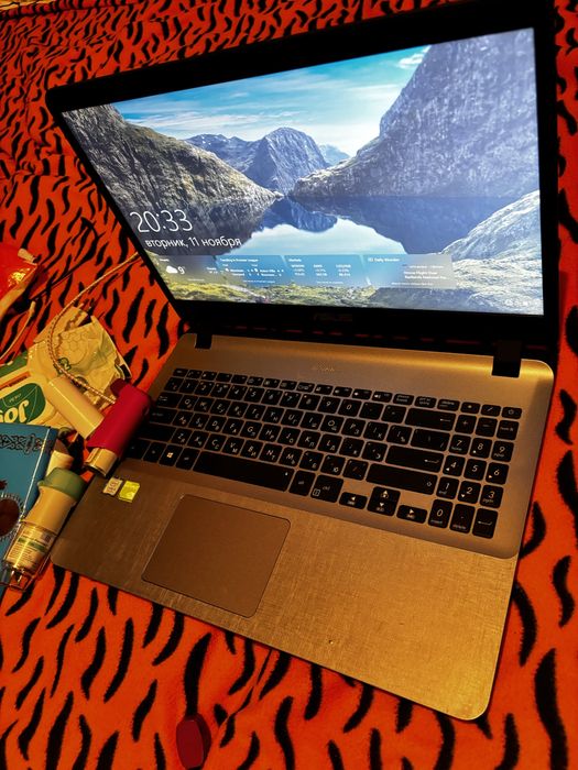 Продам ноутбук Asus